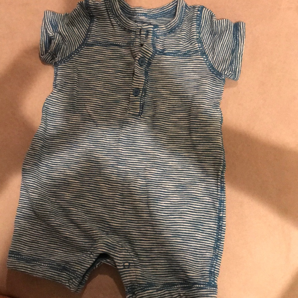 BabyGap onesie